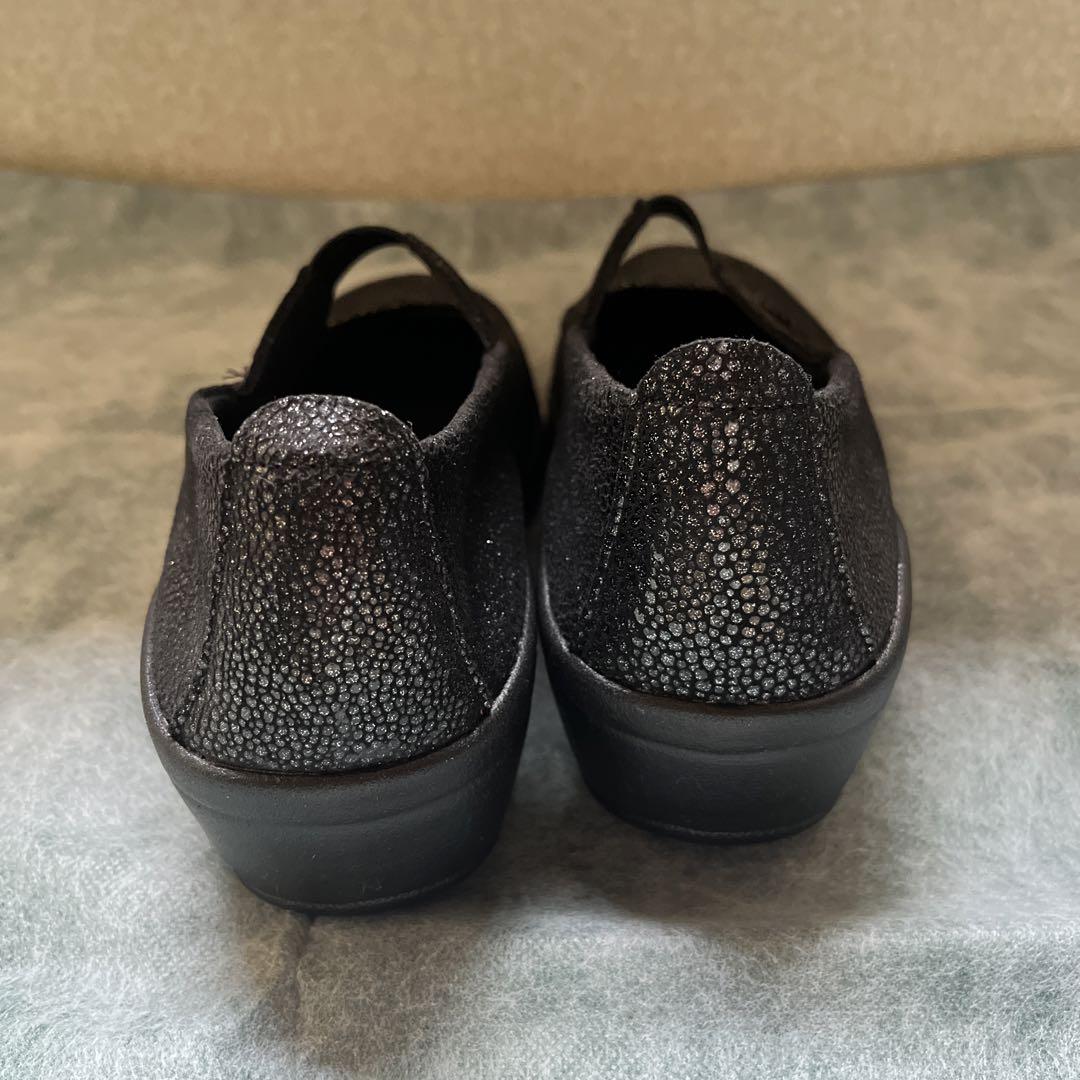 新品　アルコペディコ　ゴムストラップパンプス　ブラック　36