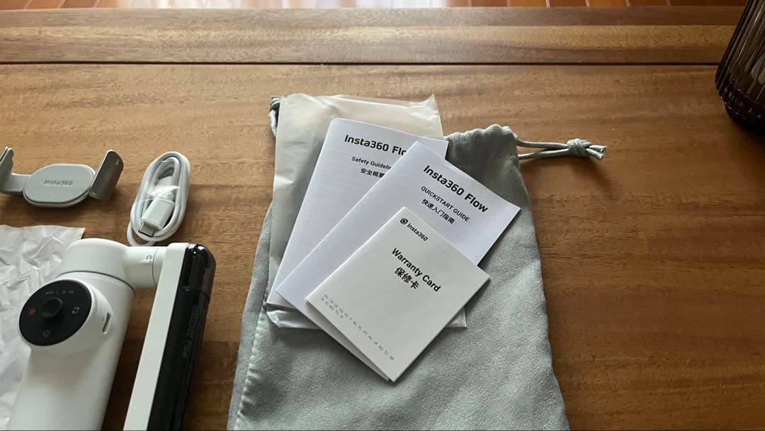 Insta360 Flow ホワイト スマートフォンスタビライザーinsta360 WWW_OPDRERGINERDOGAN_COM