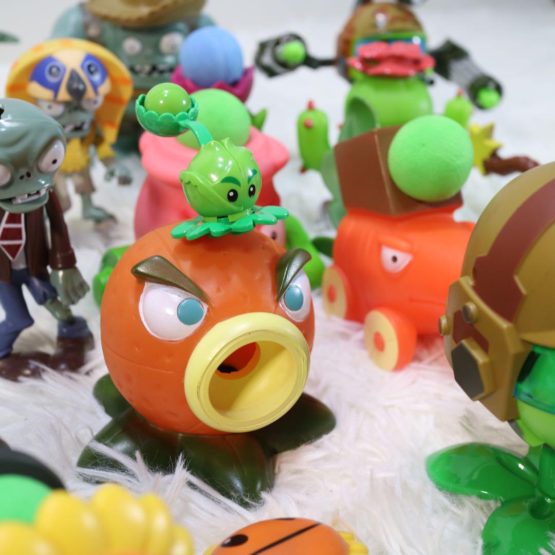 Plants vs Zombies プラント ゾンビ フィギュア 人形 まとめて