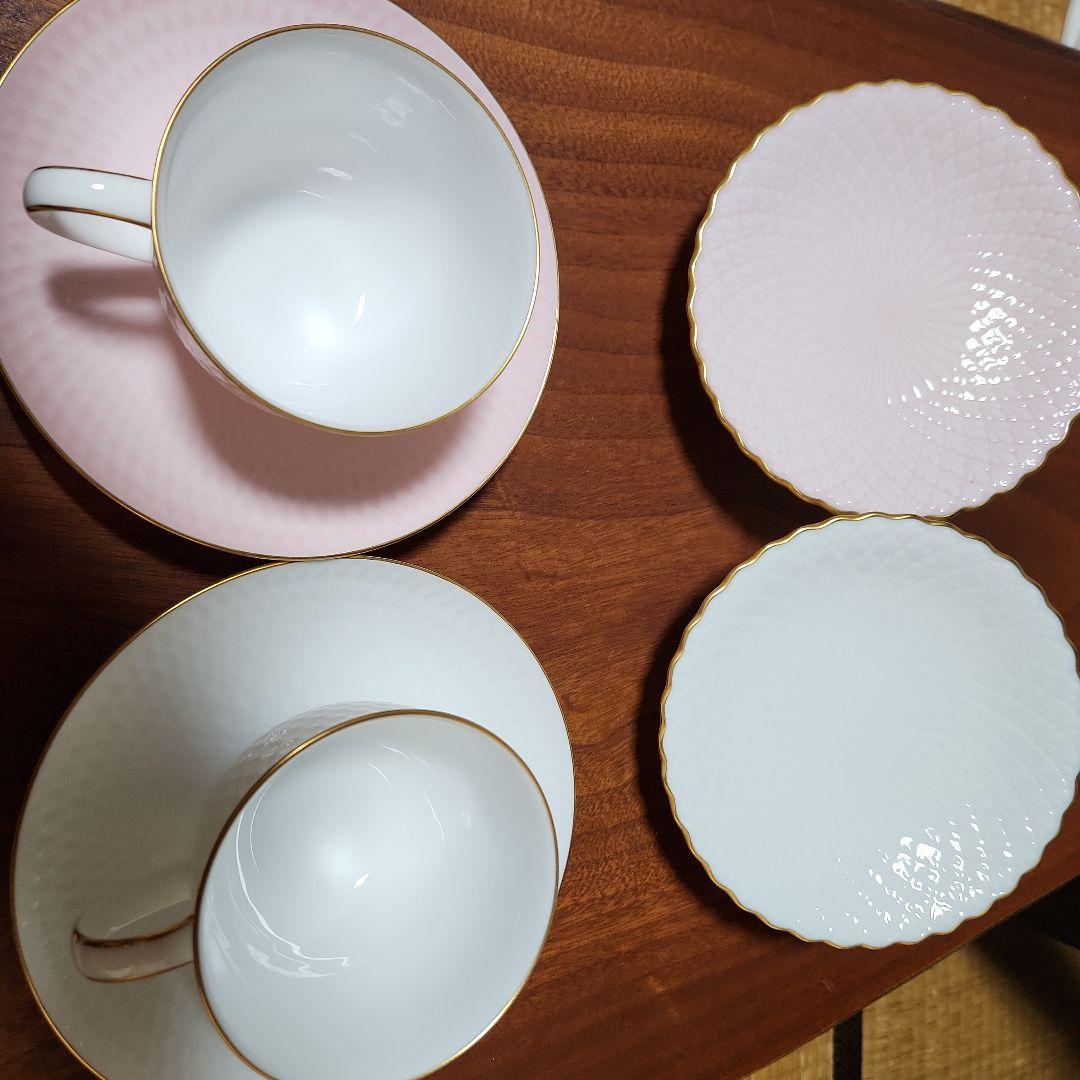ノリタケダイヤモンドコレクション大きめカップ&ソーサー