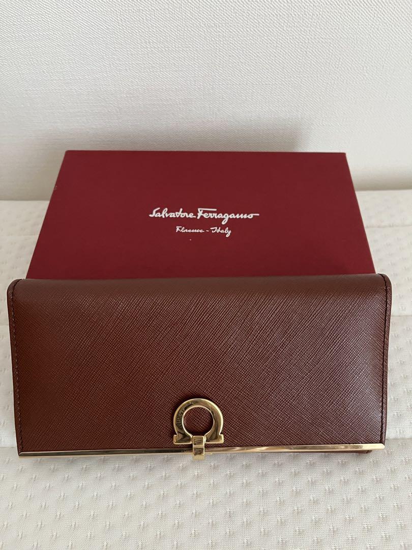 Salvatore Ferragamo 二つ折り財布 ガンチーニ 箱付き
