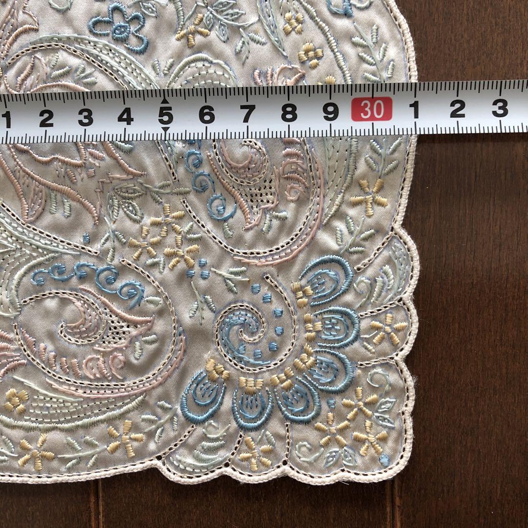 未使用 SWATOW ハンカチ 汕頭 カラー スワトウ 刺繍 パッケージ