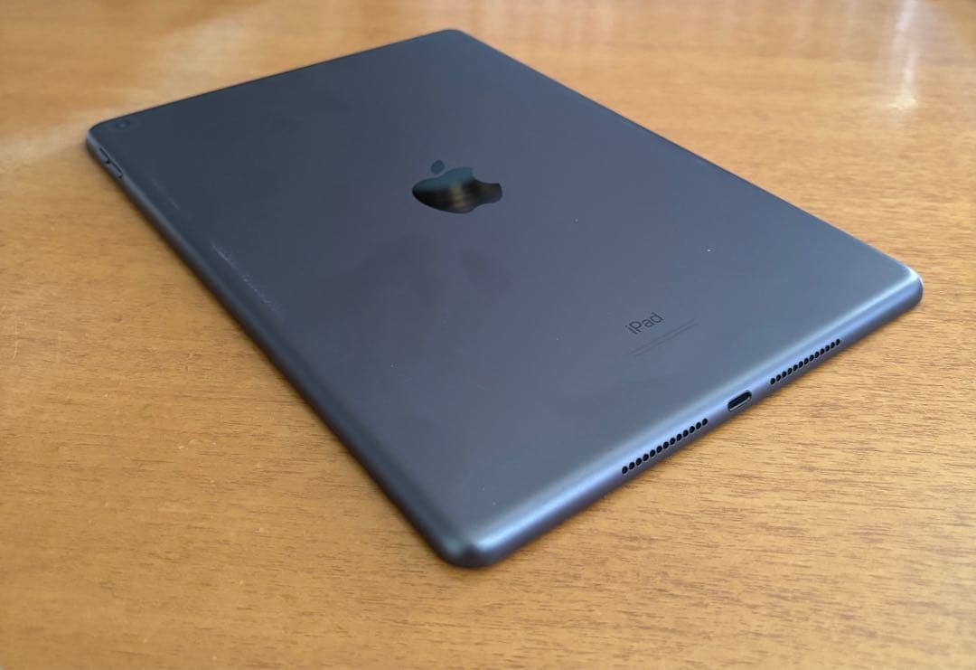 iPad (第8世代) Wi-Fi 128GB スペースグレー おまけ付き iPad (第8世代) Wi-Fi 128GB スペースグレー おまけ付き