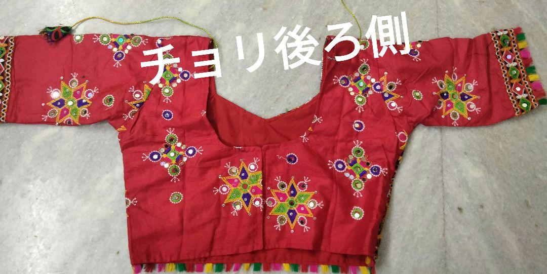 インド