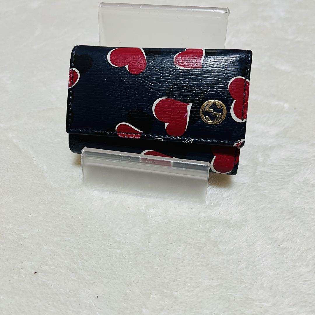 美品GUCCIキーケース☆*°ハート☆*°ネイビー系