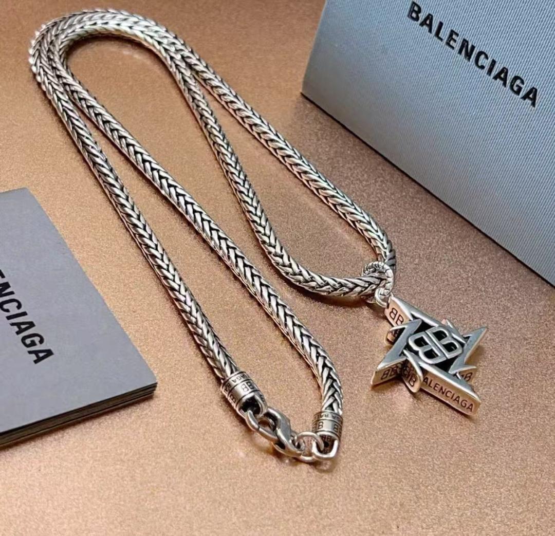【特別セール品】 シルバー BALENCIAGA ネックレス メルカリ - アクセサリー