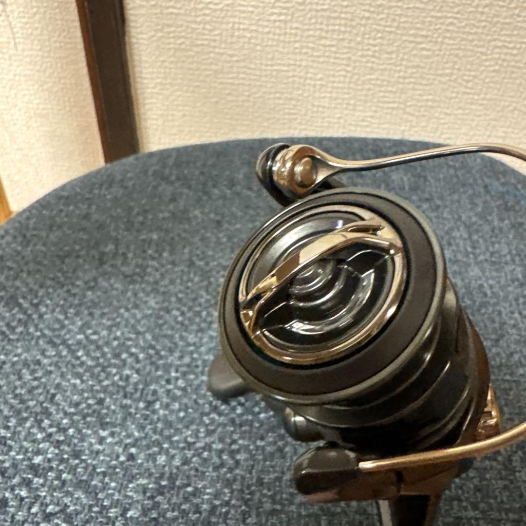 【超美品】シマノ　24ヴァンフォード c2500sxg