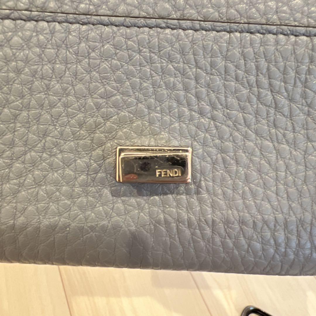 FENDI  ピーカブー コンチネンタル財布 ライトブルー