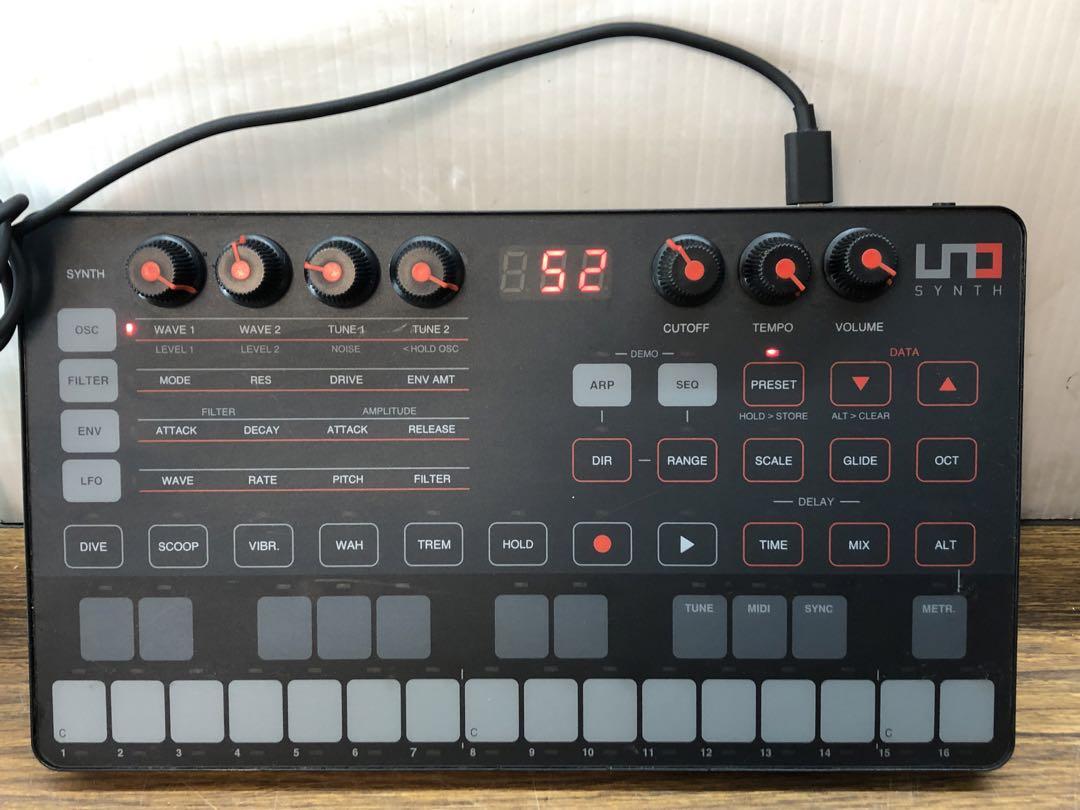 UNO SYNTH IK Multimedia 電源ケーブル付き　送料無料