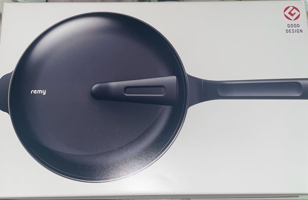 新品未使用 レミパンプラス 24cm レッド RHF-302 remi pan