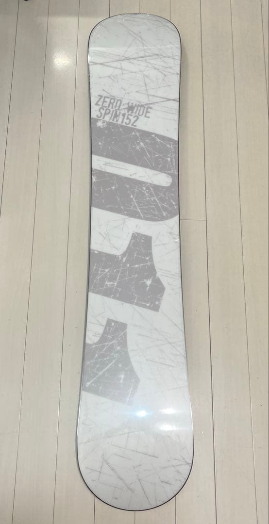 011Artistic ZERO WIDE SPIN 152cm 2425_1 - メルカリ