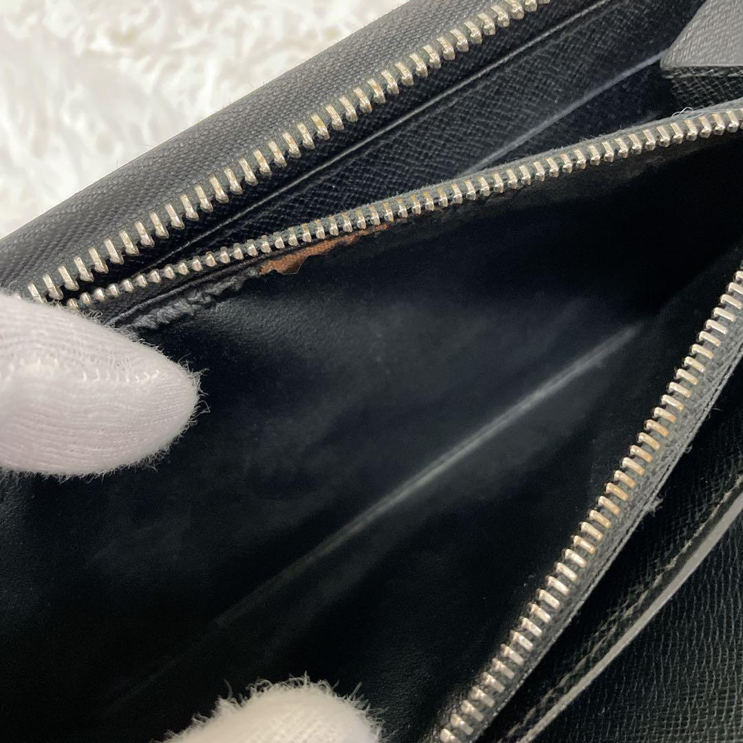 LOUIS VUITTON エピ ジッピー オーガナイザー M63852