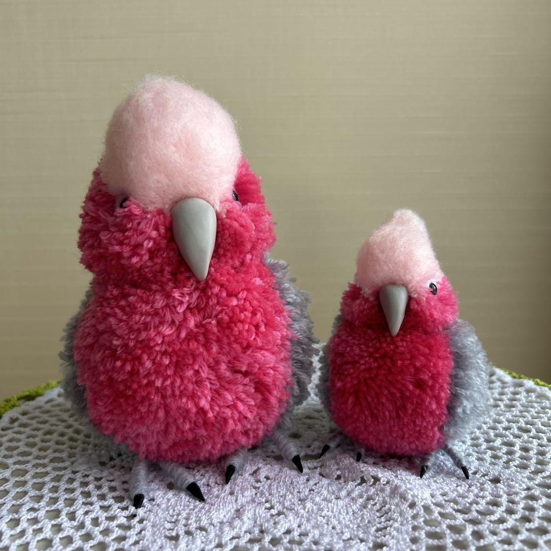 デカポンポンバード・モモイロインコ
