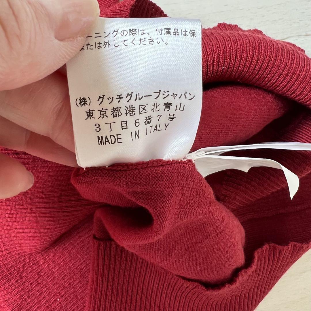 【美品】高級イタリア製　グッチ　ノースリーブニット ゴールドロゴプレート