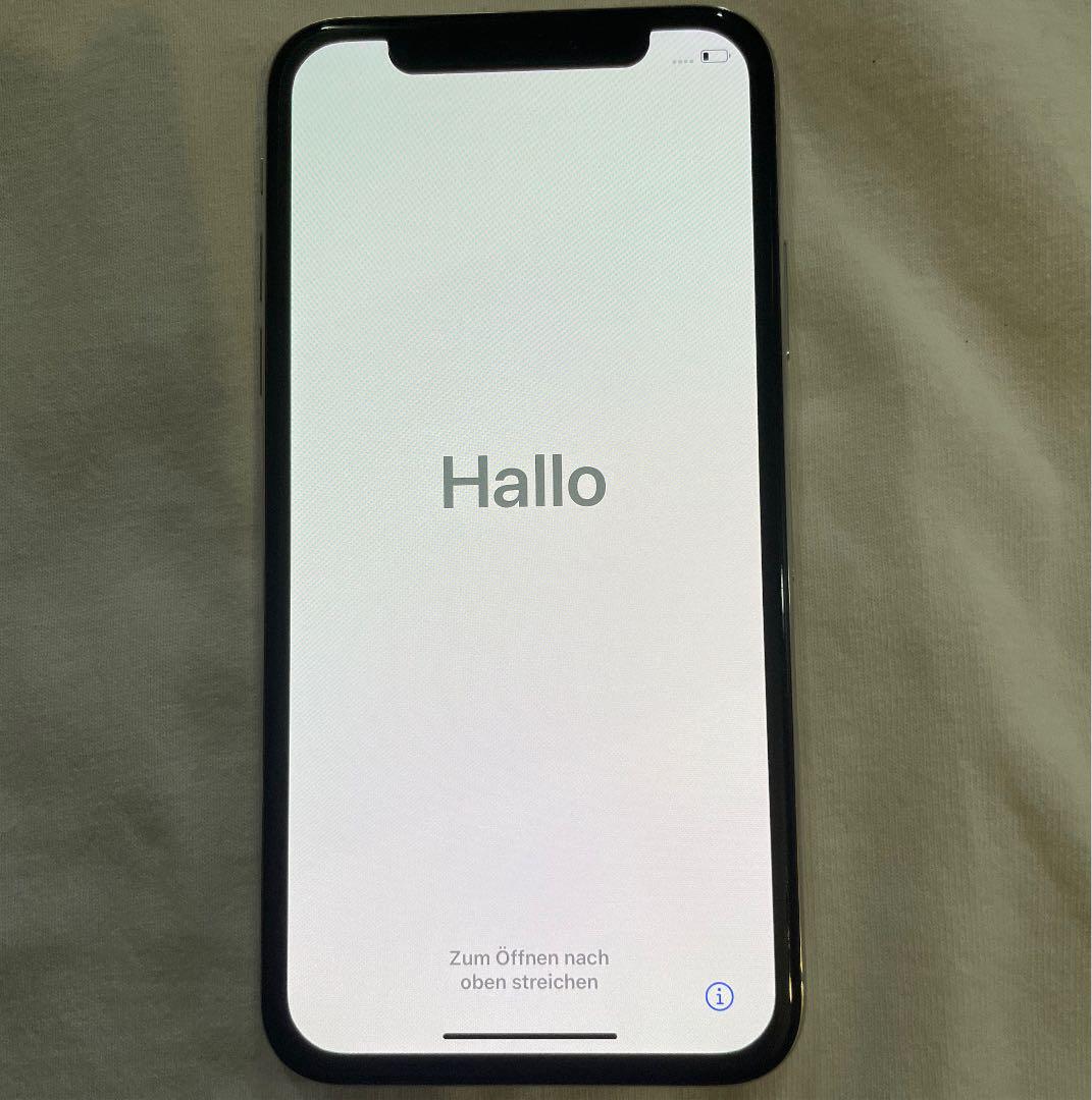 iPhone X Silver 256 GB au
