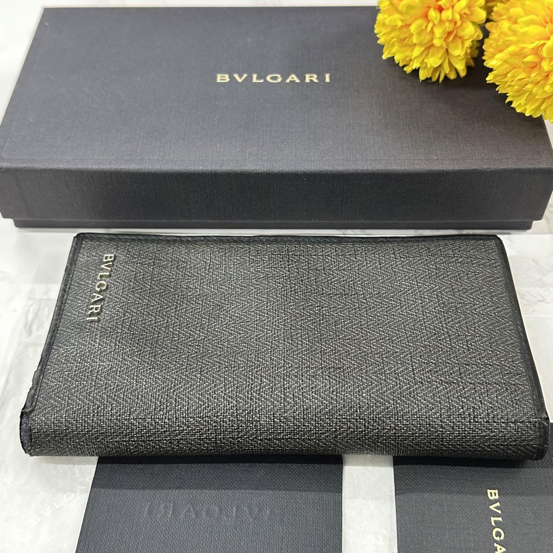 超良品‼️ ブルガリ　BVLGARI 財布　二つ折り　長財布　ウィークエンド 超良品‼️ ブルガリ BVLGARI 財布 二つ折り 長財布 ウィークエンド