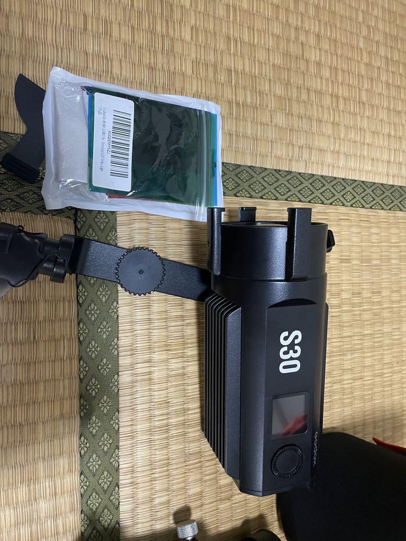 GODOX S30スポットライトLED
