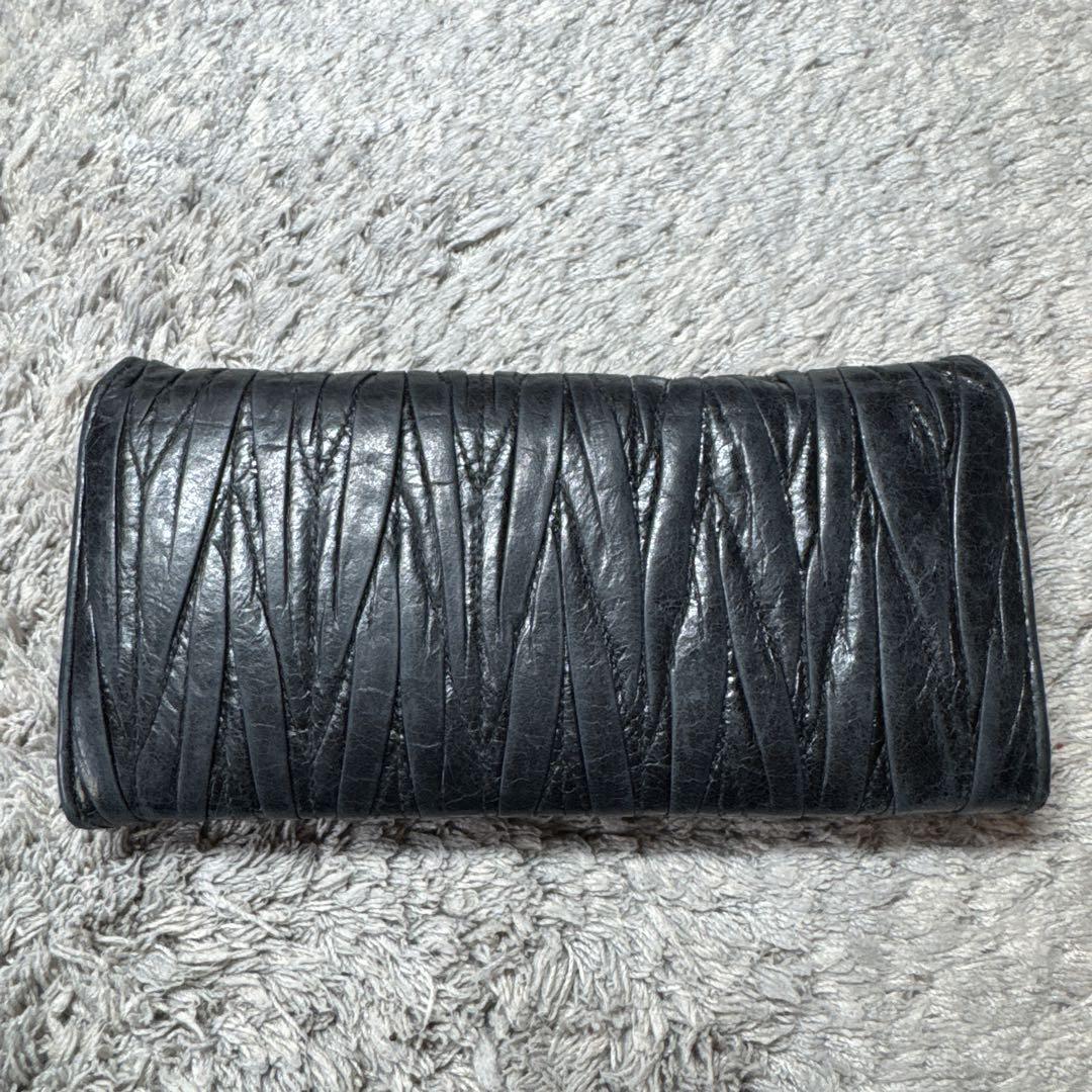 miu miu ミュウミュウ 長財布 レザー ブラック