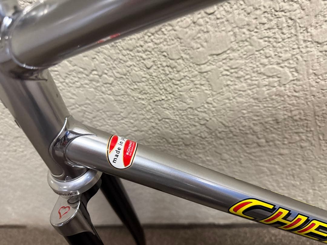 ピスト目立った傷や汚れなし