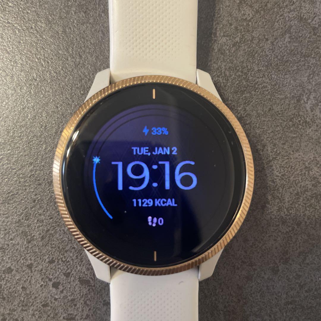 Garmin ガーミン Venu スマートウォッチ