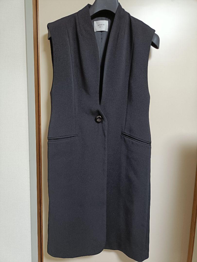 Ameri（アメリ）の「WAVE COLLAR ANGULAR VEST（ベスト）」 - WEAR