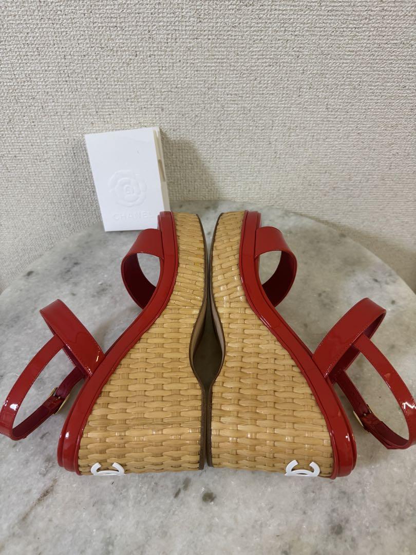 シャネル　パテントストローココマーク　37サイズ