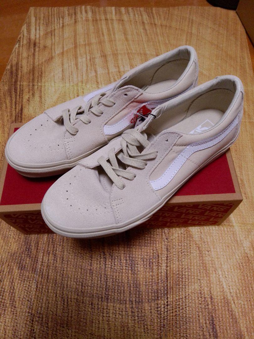 新品　タグ付き　Vans ベージュ スエード ローカット スニーカー　28.0