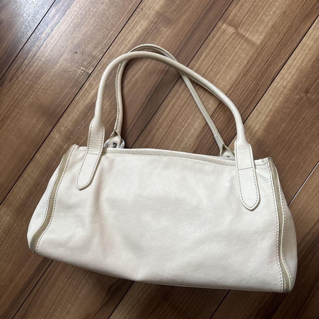 LUANA ホワイト ハンドバッグ