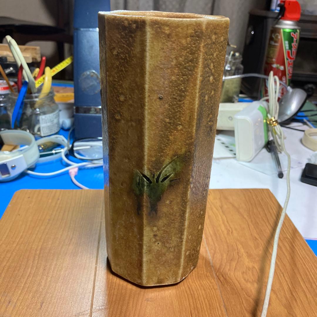 黄瀬戸陶器八角形花瓶 作助作目立った傷や汚れなし