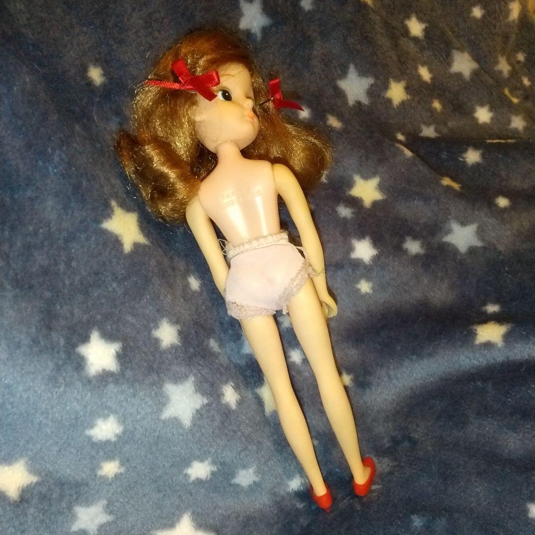 希少　昭和レトロ　ヴィンテージ　初代リカちゃん　ヘソあり 初代リカちゃん ヘソありドットあり 昭和レトロ人形 古いリカ