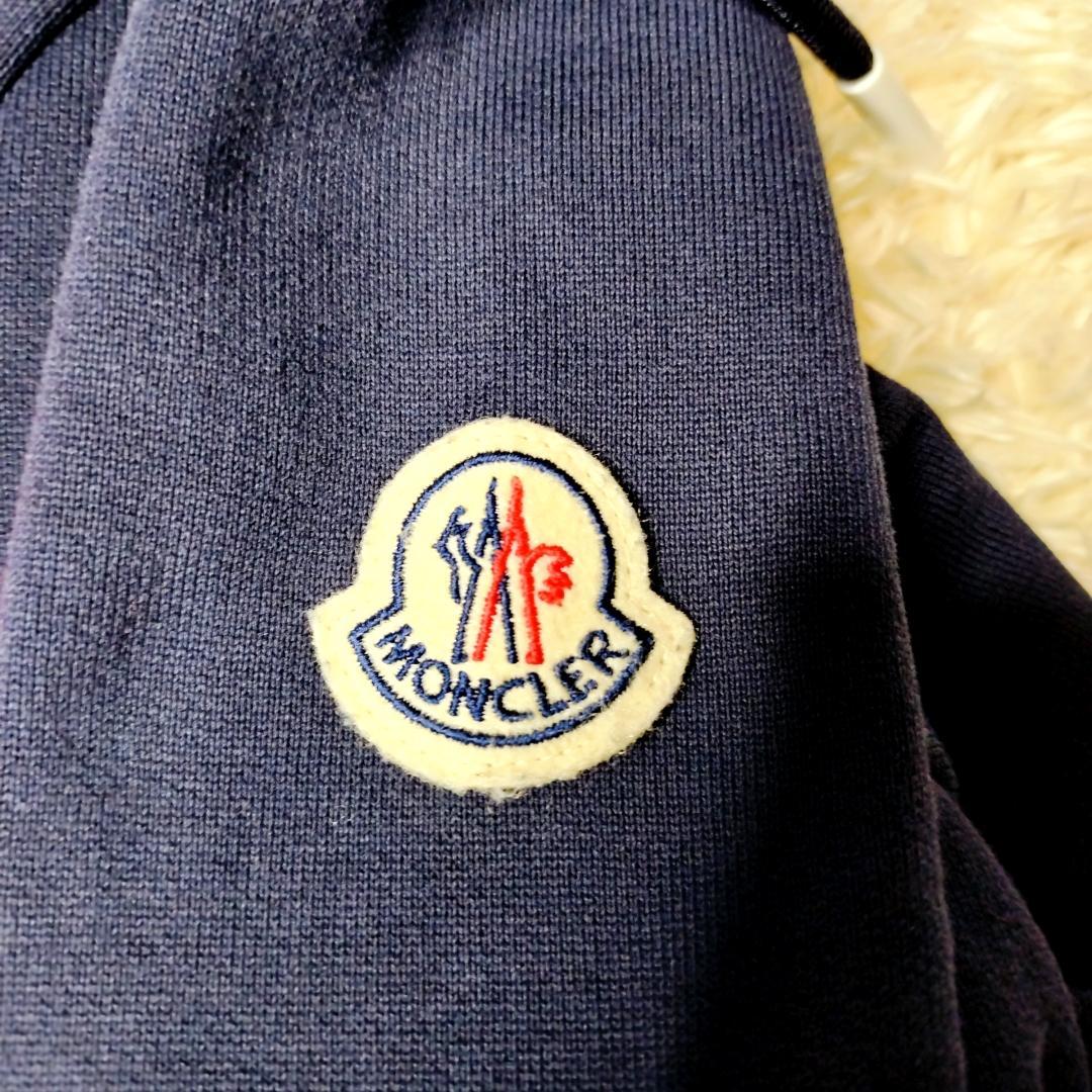 QR鑑定済 モンクレール 刺繍ロゴ フロントポケット パーカー ネイビーM MONCLER HOMU-JOURNEY_COM