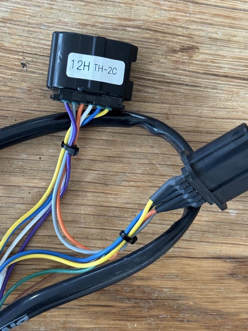 PIVOT 3-drive α スロットルコントローラー　ピボット　スロコン
