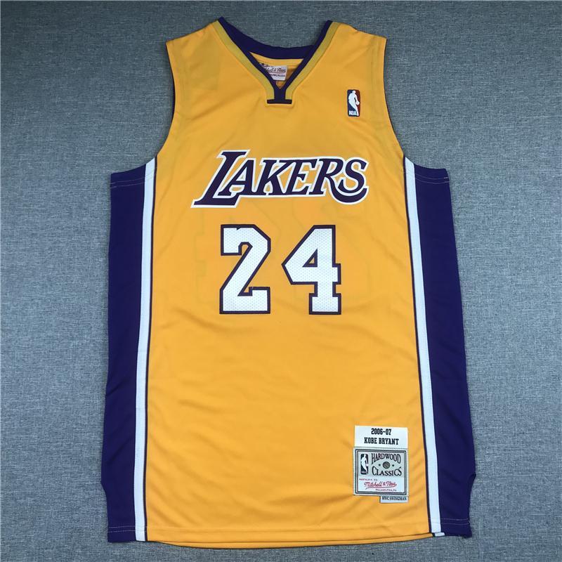 NBA レイカーズ 背番号 24 コービー・ブライアントの刺繍