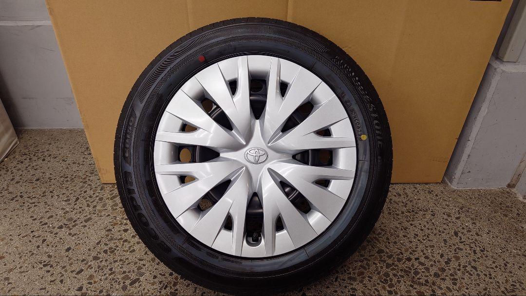 【新車外し】夏タイヤ15インチ 4本 185/60R15 トヨタ純正