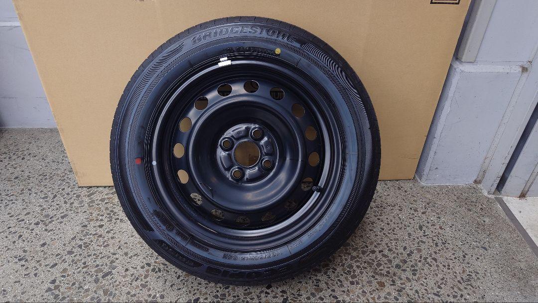 【新車外し】夏タイヤ15インチ 4本 185/60R15 トヨタ純正