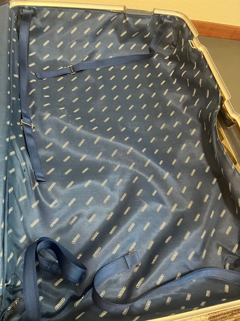 RIMOWA スーツケース