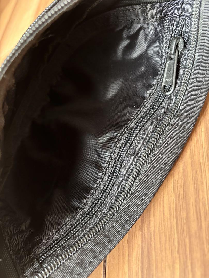 BRIEFING ブリーフィング JET TRIP SLING ボディバッグ