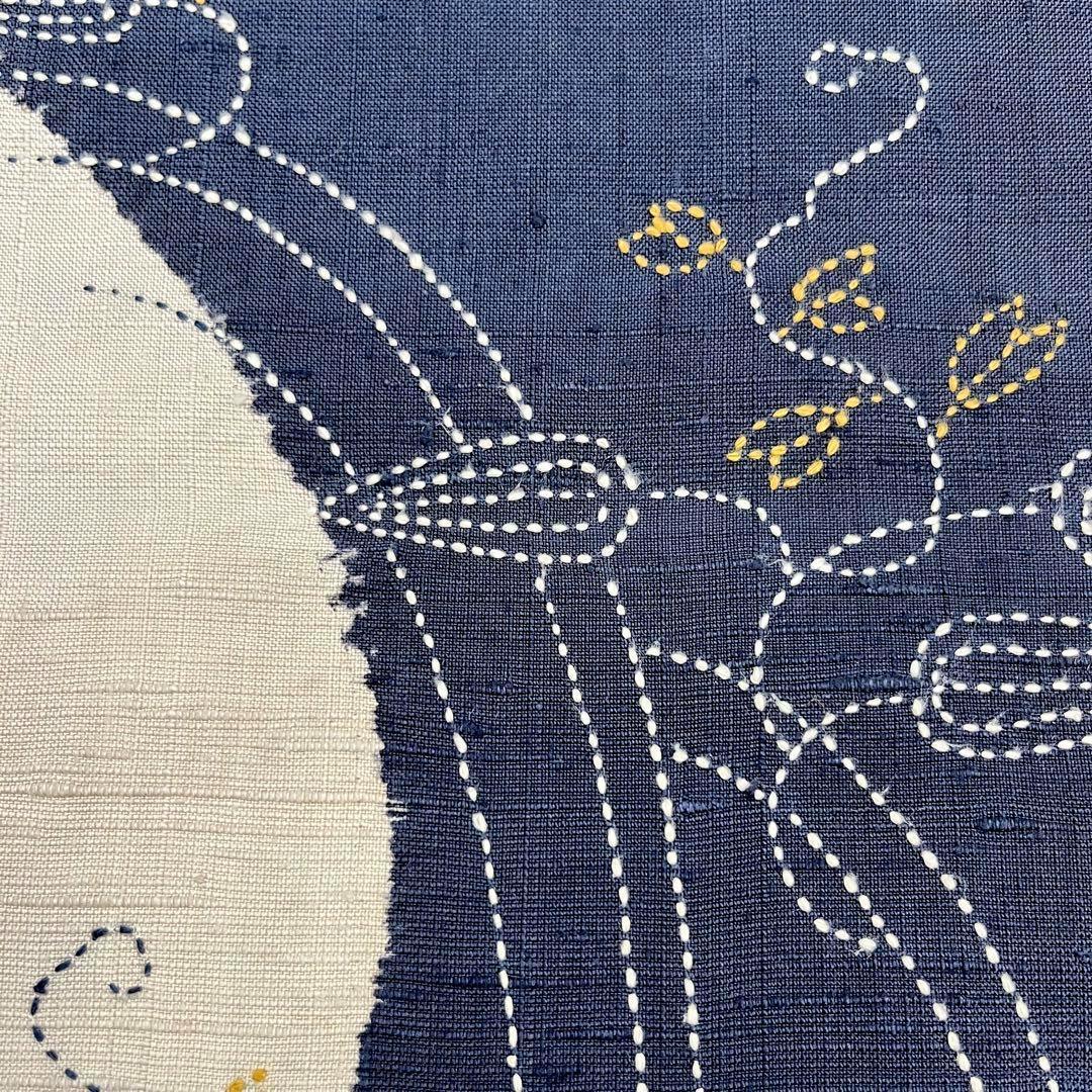 名古屋帯 作家物 刺し子 花草模様 紬 染分け 紺鉄色 O-3659 画像3