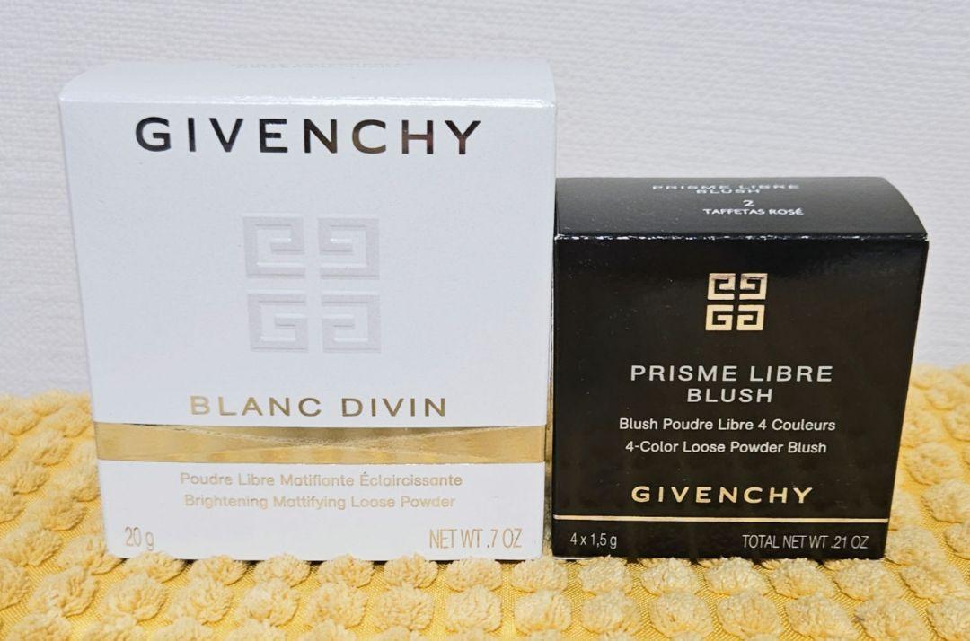 ★限定価格★GIVENCHYフェイスパウダー&チークセット★
GIVENCHY★