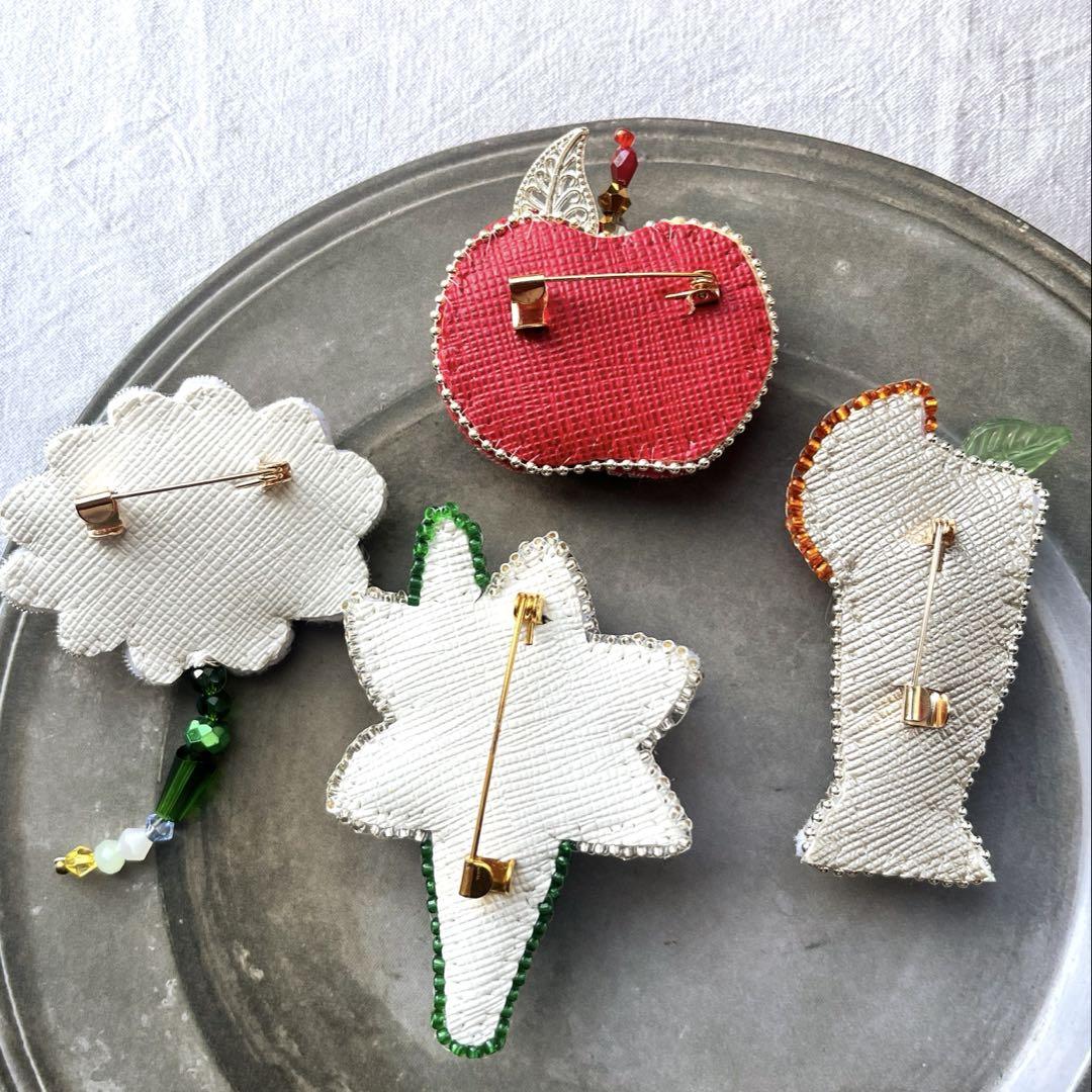 タケコブター カクテル ビーズ 刺繍 ブローチ ハンドメイドアクセサリー