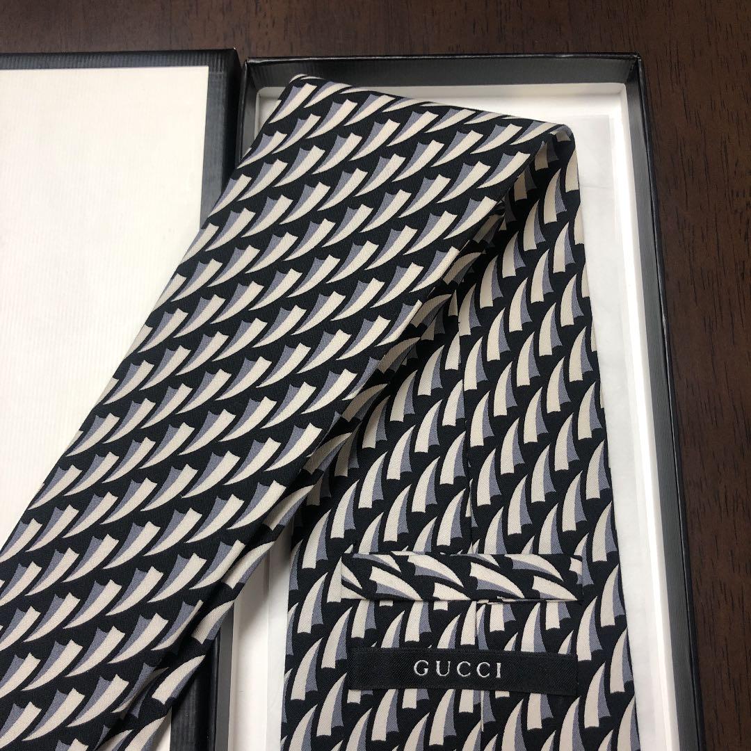 ブランドシ 極美品 ネクタイ 白黒 パターン柄 JBcXF-m62919318728 GUCCI グッチ きません