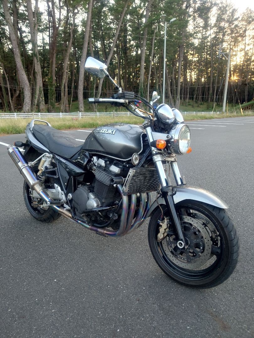 平成13年7月 GY71A GSX1400 車検令和9年7月 ワンオーナー 平成13年7月 GY71A GSX1400 車検令和9年7月 ワンオーナー