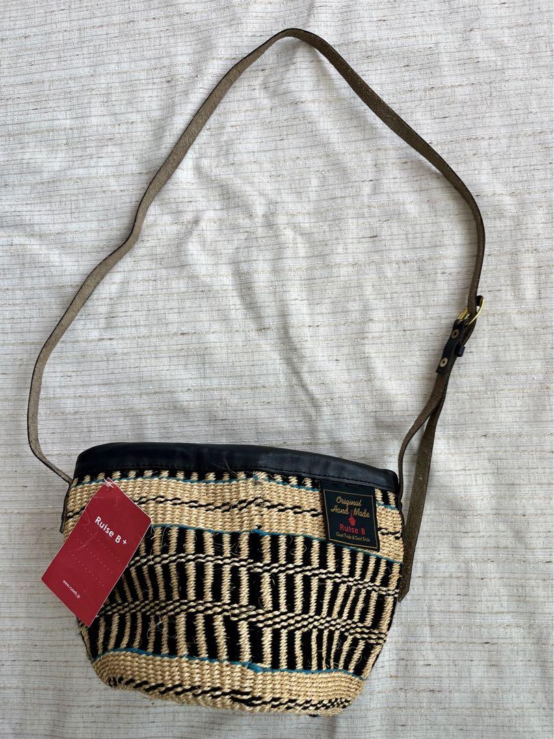 新品★Ruise B サイザルバスケット ショルダーバッグ かごバッグ
