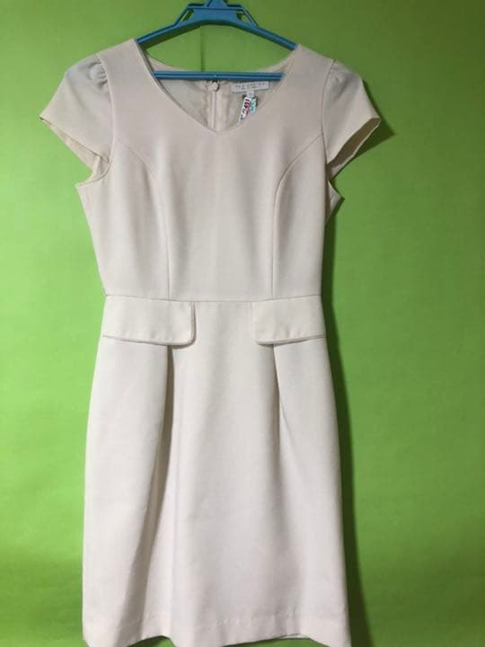 メルカリ クリーニング済 プロポーションボディドレッシング ワンピース ひざ丈ワンピース 900 中古や未使用のフリマ