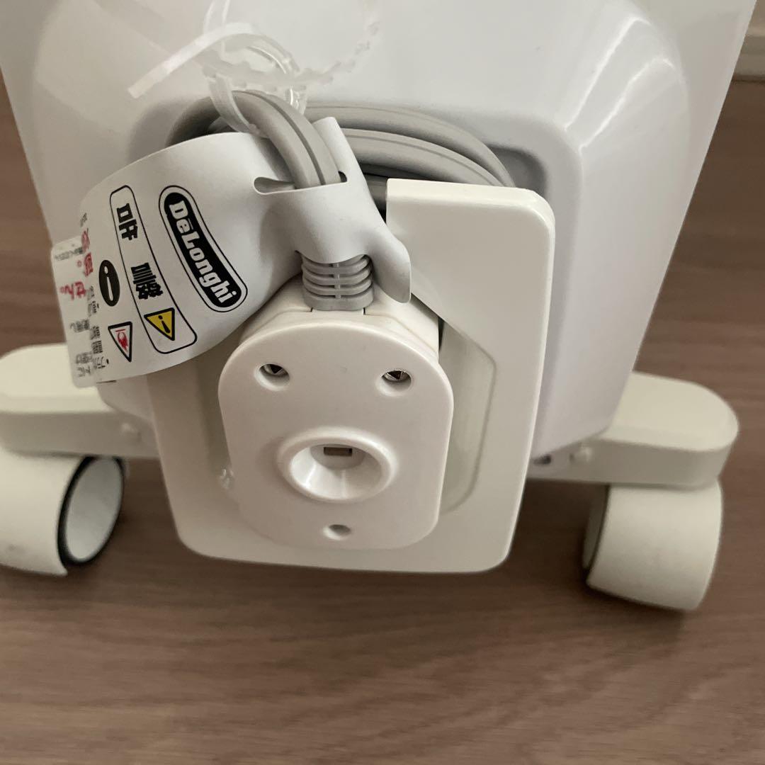 デロンギ ドラゴンデジタルオイルヒーター TDD0915W 1500w 美品