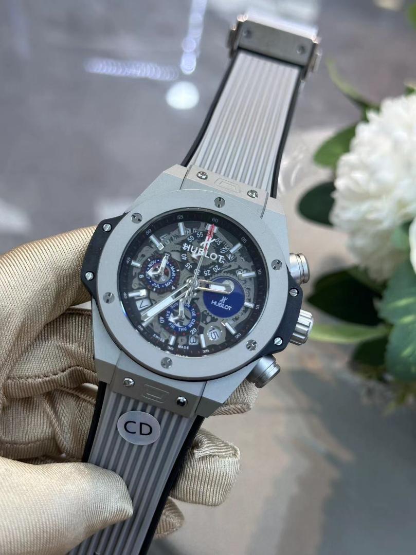 ● HUBLOT