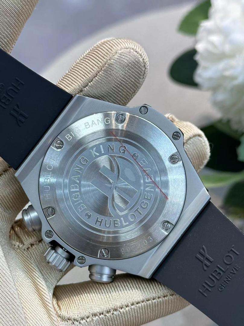 ● HUBLOT