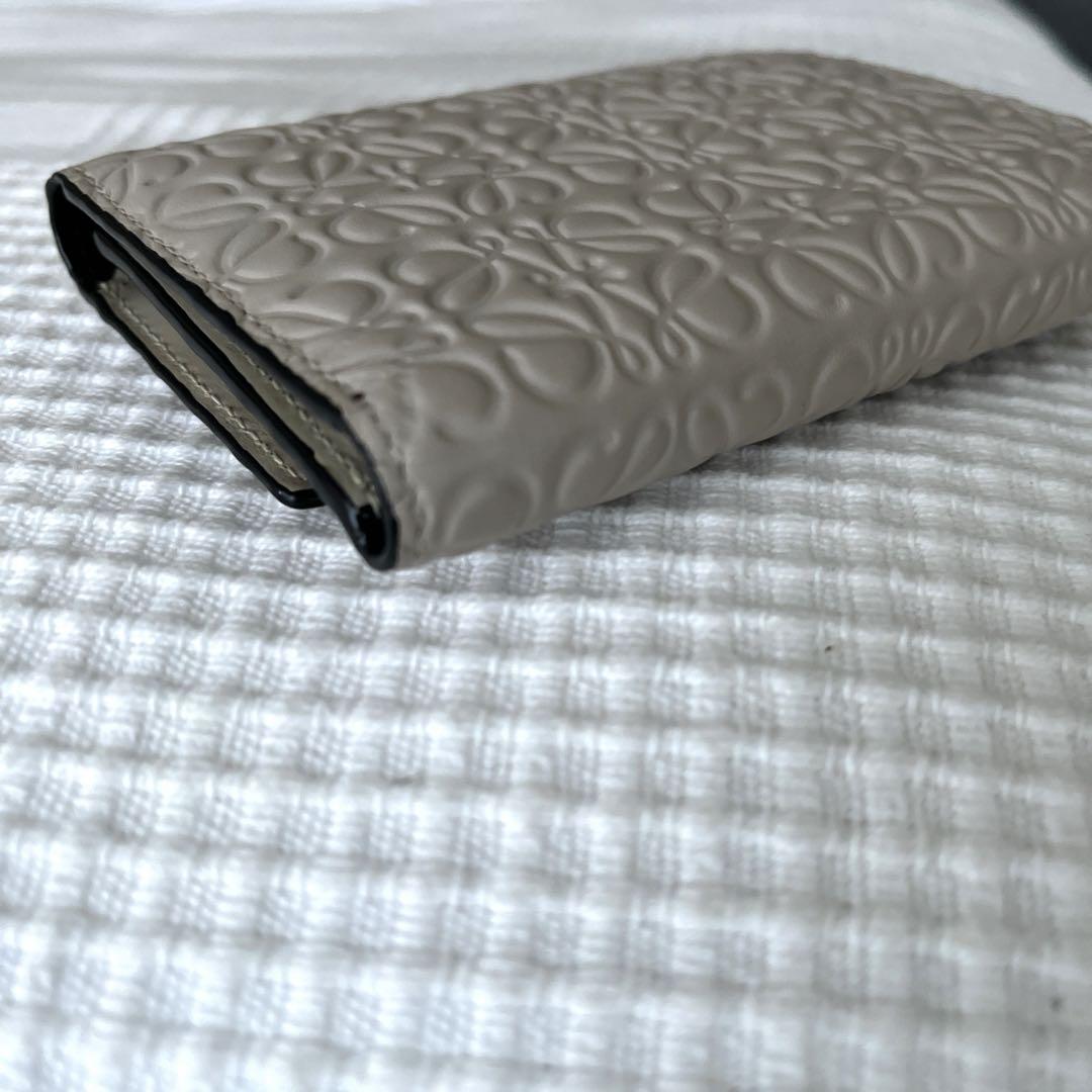 LOEWE 折りたたみ財布