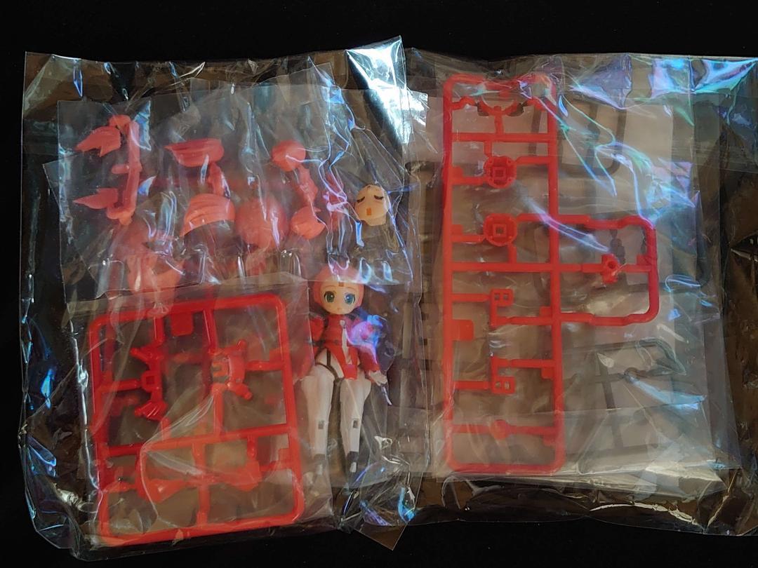 デスクトップアーミー まとめ売り 新品未開封 - メルカリ