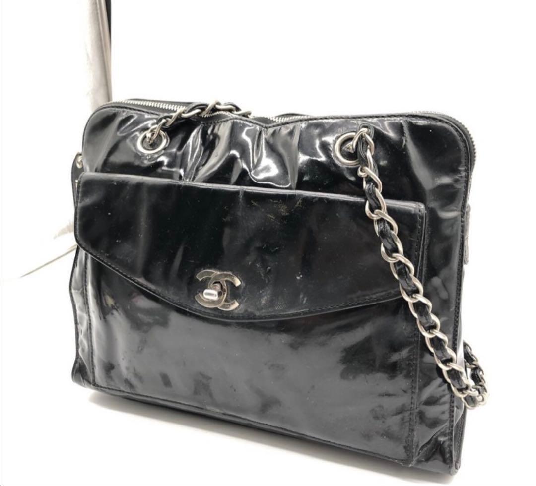 CHANEL ブラック ショルダーバッグ